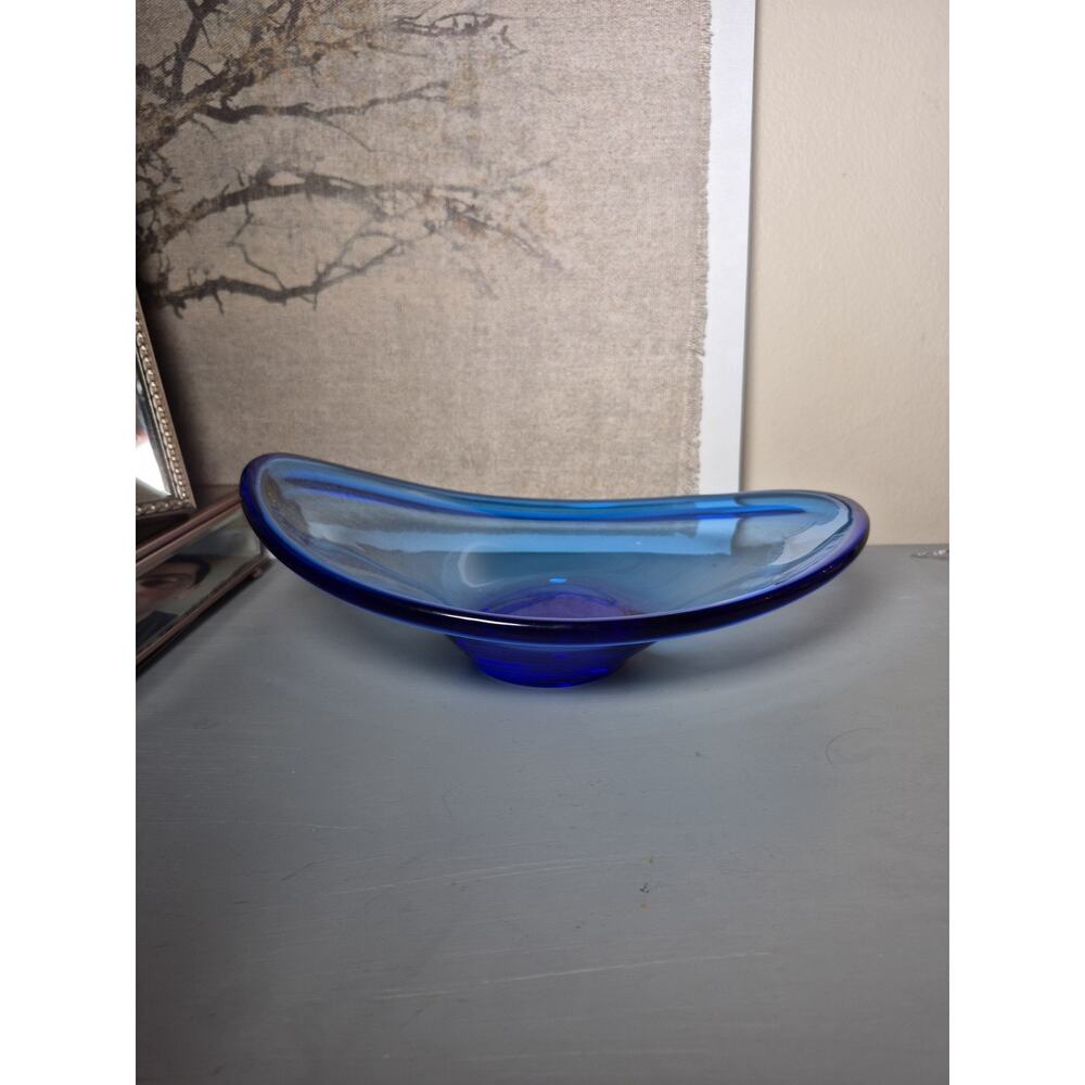💥Scandinavian art glass bowl Cobalt blue MCM Lutken Holmegaard Ts